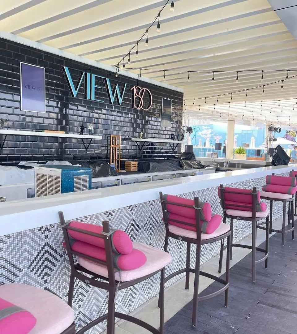 Luxury Sea View 5 Star One Bedroom-Seven Hotel & Apartment - West Beach At The Palm Jumeirah -Privet Beach Dubai United Arab Emirates